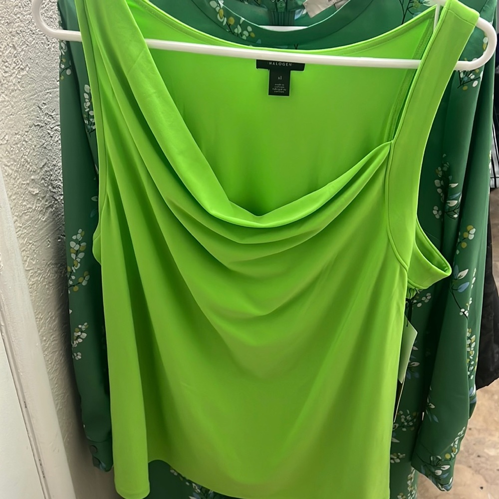 NWT Halogen Top